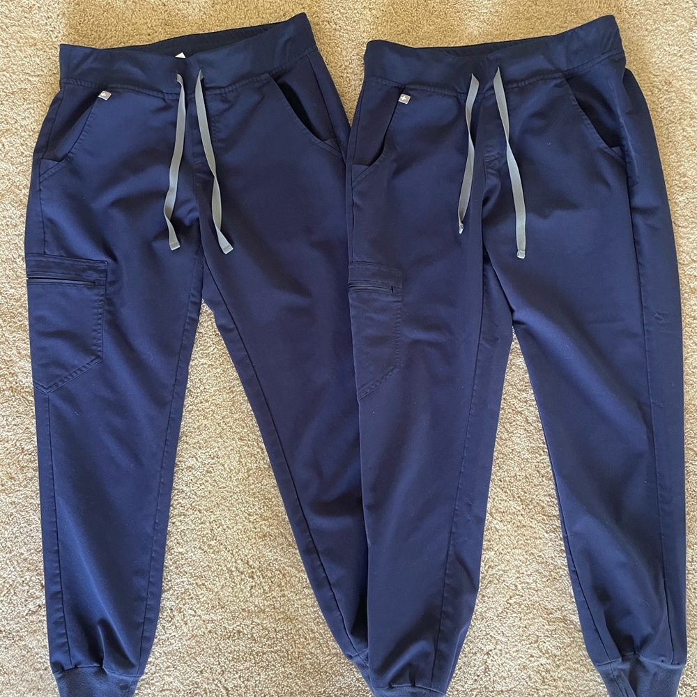 Figs scrub joggers size small